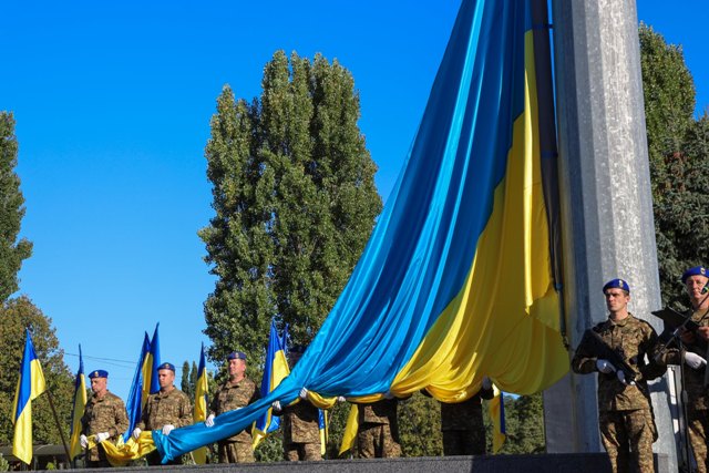 У Закарпатті День Державного прапора України відзначили за участю профспілок