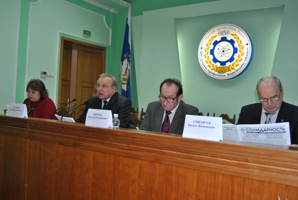 Задачи колдоговорной кампании 2013 года