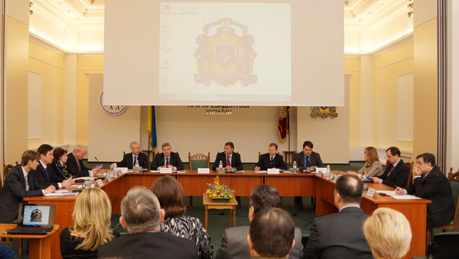 У центрі уваги - cоціальний діалог 