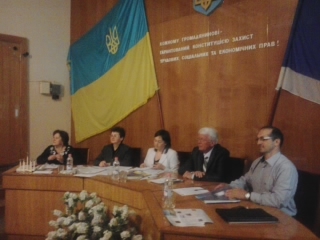 З  КОРИСТЮ  ДЛЯ  ЧЛЕНІВ  ПРОФСПІЛКИ