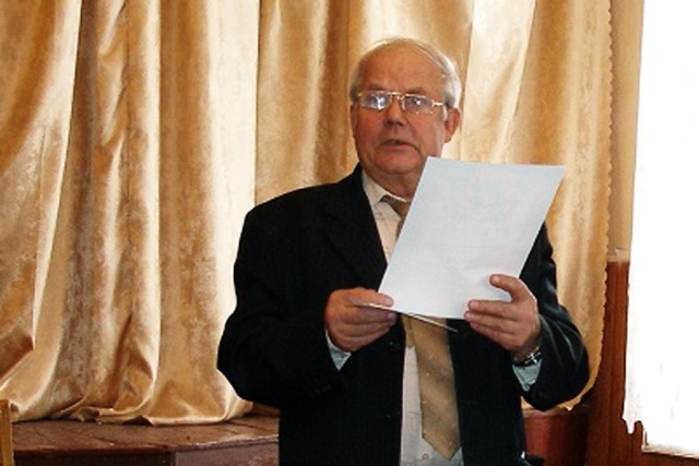 Голова Ніжинської міської організації Профспілки працівників освіти і науки України Володимир Сорокін дав інтерв'ю місцевій пресі