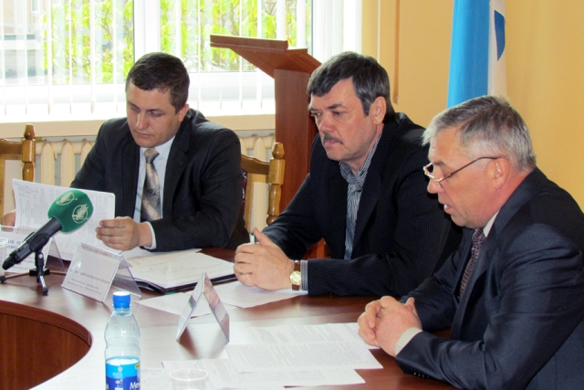 В Чернігові за круглим столом обговорили нагальні проблеми охорони праці в області
