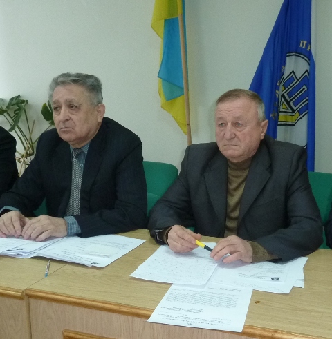 В Закарпатській облпрофраді обговорено першочергові завдання профспілок