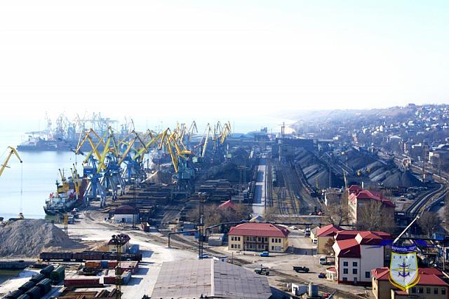 Многотысячный коллектив Мариупольского порта поблагодарил портовиков и Профсоюз за поддержку в акции