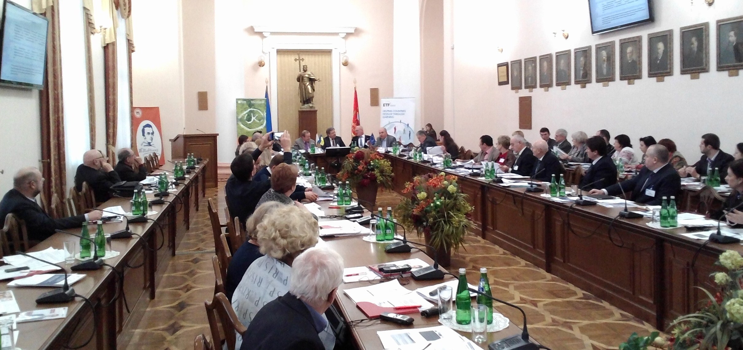 КВАЛІФІКАЦІЇ У СФЕРІ НАВЧАННЯ ВПРОДОВЖ ВСЬОГО ЖИТТЯ