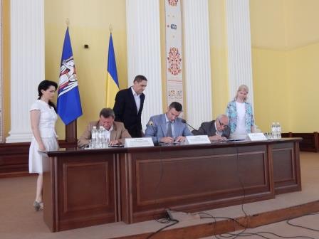 У Києві підписано Територіальну угоду на 2015-2017 роки