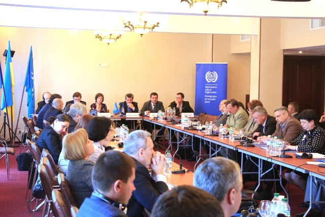 Відновлення ефективного державного нагляду  і контролю у сфері праці: погляд міжнародних експертів