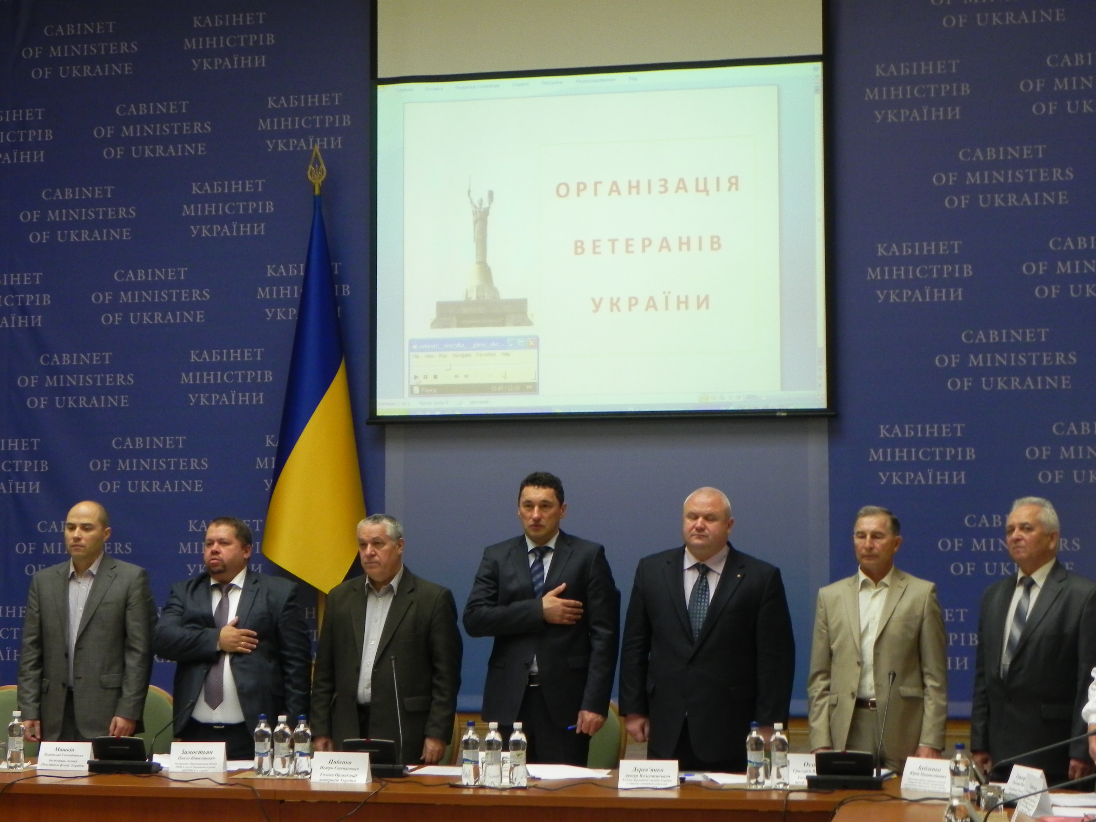 Вітаємо з Днем ветерана та Міжнародним днем громадян похилого віку!