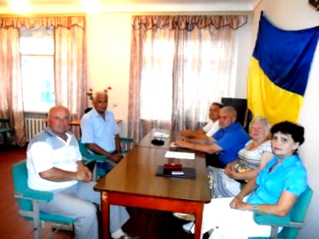 Об’єднання громад з багатьма невідомими