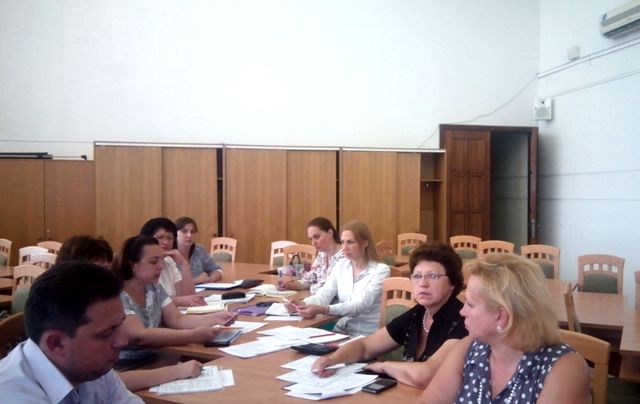 ПОЗИЦІЯ ПРОФСПІЛОК. Обговорено урядові пропозиції щодо мінімальних розмірів оплати праці   