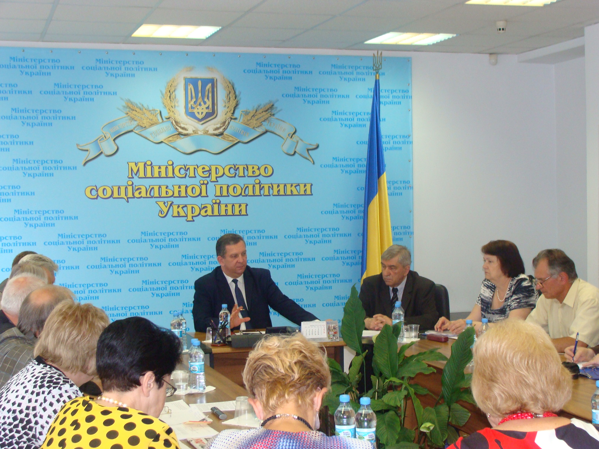 Відбулась зустріч керівників обласних організацій Профспілки працівників соціальної сфери України з Міністром соціальної політики України Андрієм Ревою