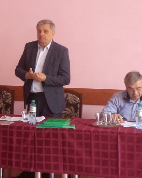 Виїзне засідання президії ЦК профспілки працівників житлово-комунального господарства проведено у Закарпатті