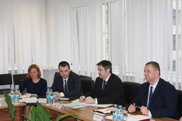 Кожна дитина, позбавлена батьківського піклування, повинна мати свою родину