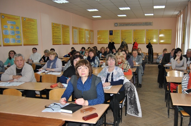 Профспілкове навчання на Харківщині: «Представникам профспілок про нові рішення Уряду України щодо удосконалення порядку надання населенню житлових субсидій»