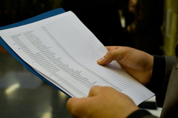 Проведено тристоронні переговори щодо осучаснення страхових виплат та підвищення мінімального розміру допомоги по безробіттю