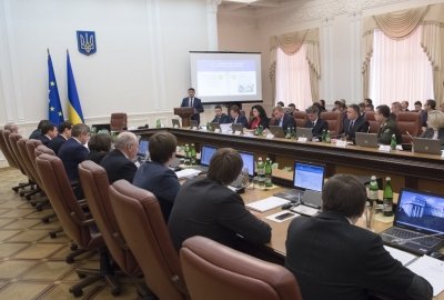 Володимир Гройсман відзначив важливу роль профспілок у формуванні рішень щодо підвищення зарплати