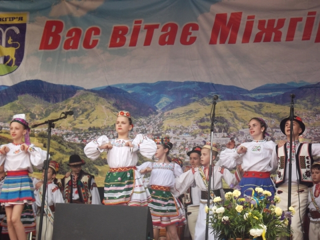 Профспілки Закарпаття – військовослужбовцям  128-ої гірсько-піхотної бригади   