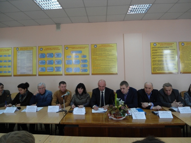 До Дня охорони праці: дискусія у межах консультаційно-інформаційної платформи з питань праці, зайнятості та охорони праці для членів профспілок Харківщини