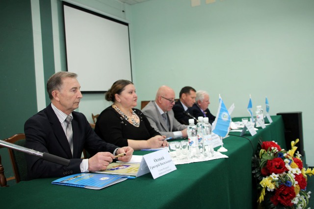 Визначено завдання профспілкових організацій з посилення соціально-економічного захисту спілчан