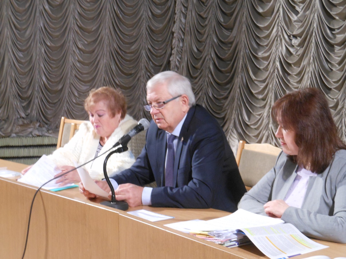 ЩОБ ФІНАНСИ НЕ СПІВАЛИ РОМАНСИ
