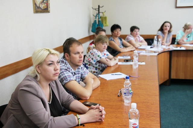 Одеські хіміки вперше на семінарі в Чернігівському Центрі   
