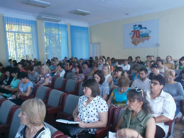 Запорізька обласна рада профспілок навчає профспілковий актив Приморського району