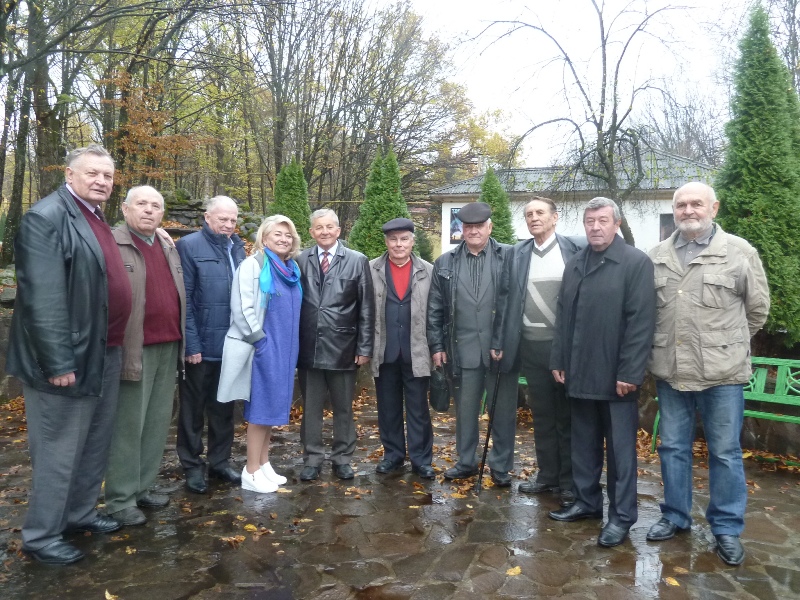 Про ветеранів галузі турбується профспілка автотранспортників Закарпаття 