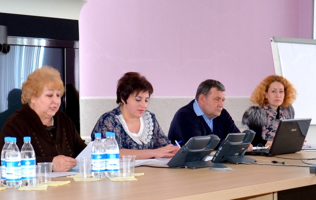  «Навчаючи - вчимося»