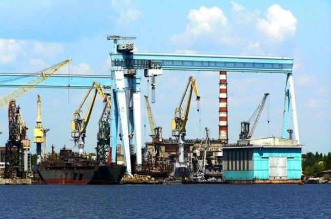 Трудовий колектив Миколаївського суднобудівного заводу доведений до відчаю та готовий до радикальних дій