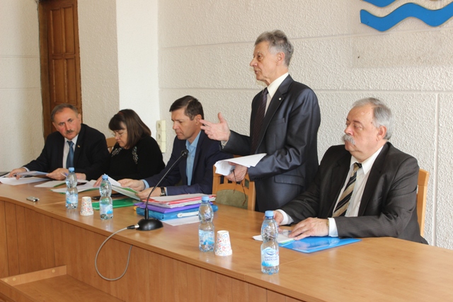 ПЛЕНУМ ПРОФСПІЛКИ. Завдання у посиленні ефективності діяльності профспілок, зміцненні їх єдності