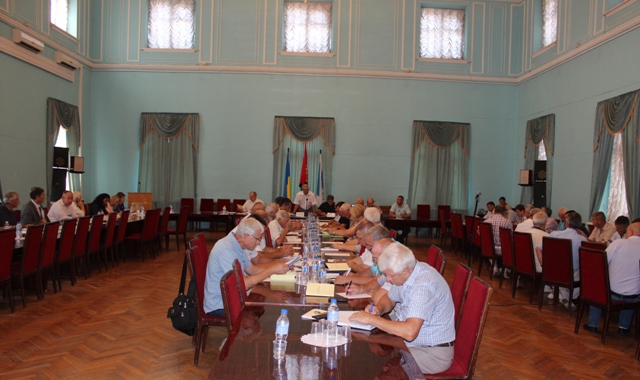 ПЛЕНУМ ЦК ВУГІЛЬНИКІВ. Вирішувати завдання спільними зусиллями  