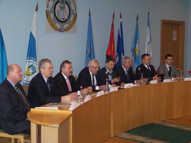 ДЕНЬ НАРОДЖЕННЯ ОБЛПРОФОБ'ЄДНАННЯ