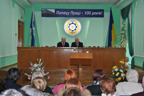 ЗУСТРІЧ З НАРОДНИМ ДЕПУТАТОМ 