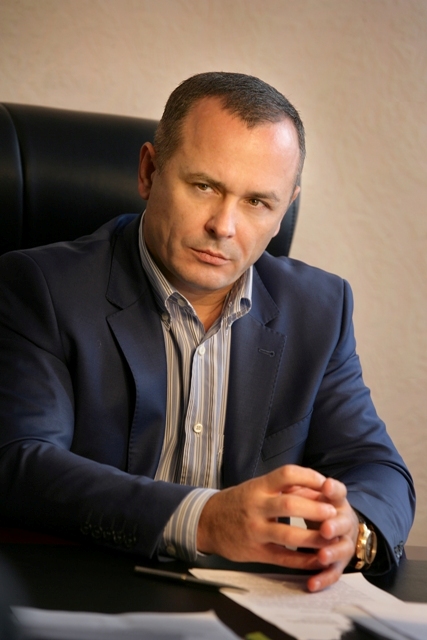 ВОЛОДИМИР САЄНКО: ПРИПИНИТИ ДЕРЖАВНЕ РЕЙДЕРСТВО ГРОМАДСЬКОГО МАЙНА – ПИТАННЯ №1 НА ПОВІСТЦІ ПРОФСПІЛОК