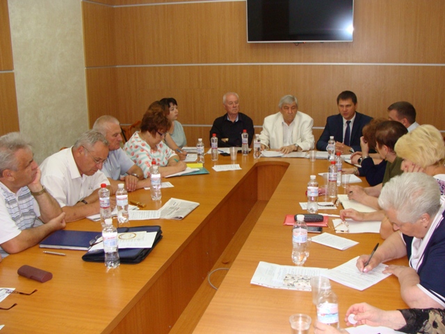 Обговорення проблемних питань працівників соціальної сфери 