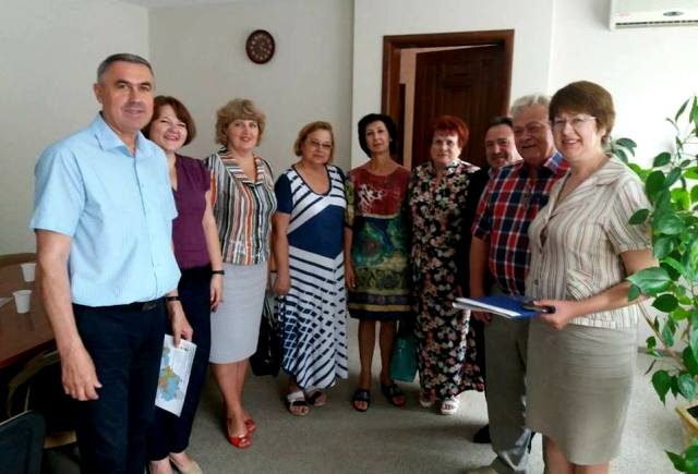 СПІВПРАЦЯ ЗАДЛЯ ДОБРОБУТУ ЛЮДЕЙ
