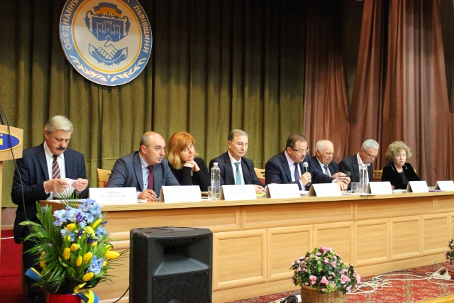 За радикальні і результативні дії