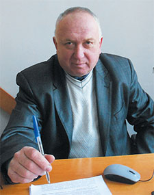 ХІМІКИ ВИМАГАЮТЬ УМОВ ДЛЯ ПРАЦІ, та ПИШУТЬ ДО ПРЕЗИДЕНТА УКРАЇНИ