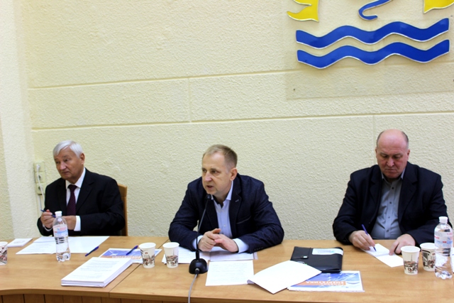 ПОЗИЦІЯ ПРОФСПІЛКИ. Серед головних пріоритетів -   збереження   та   розвиток трудового  потенціалу України
