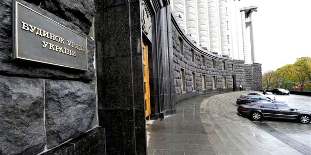 ВИМОГИ ПРОФСПІЛОК – НА КОНТРОЛІ ФПУ. Прем’єр-міністр України дав доручення керівникам міністерств  