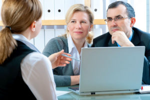 Роботодавці, які не підвищують заробітну плату працівникам, ризикують втратити свій бізнес, – Павло Розенко