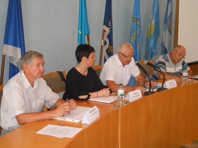 Потребує підвищеної уваги профспілок