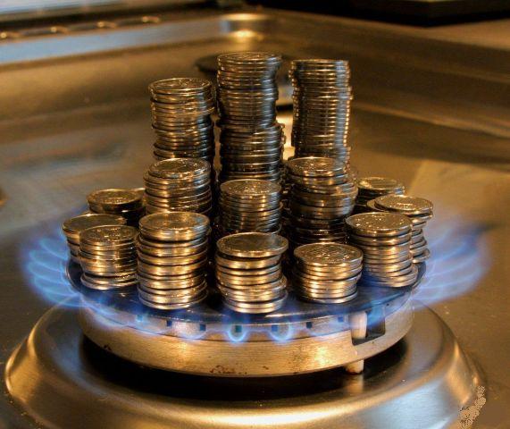 Уряд став на захист рядових споживачів газу і електроенергії 