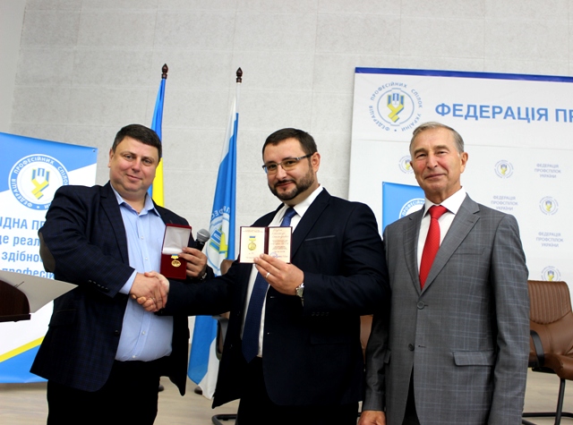 ВІТАЄМО!
