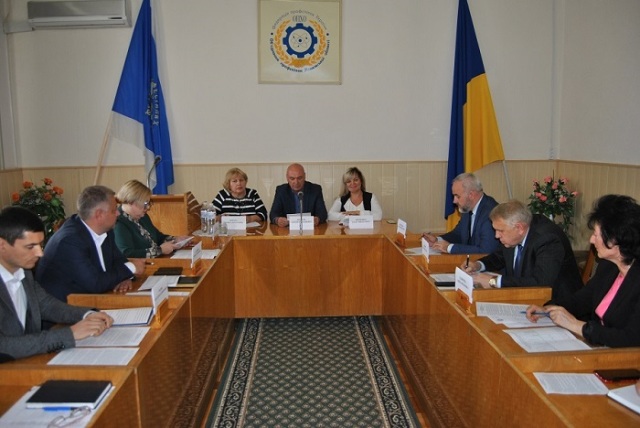 Ні - не задекларованій праці в Україні