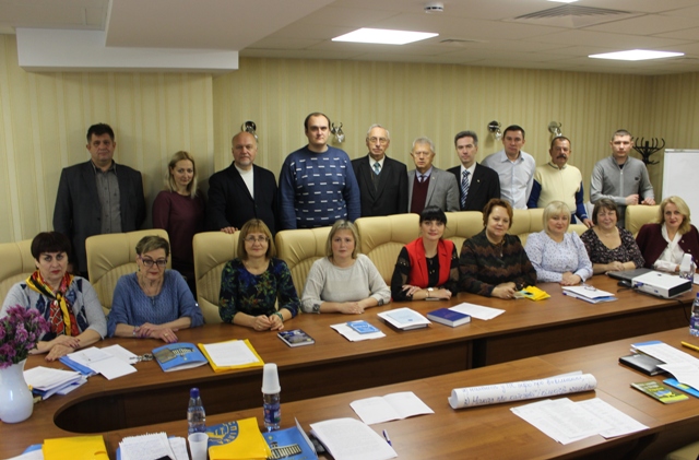 Підвищення кваліфікації інспекторів праці профспілок завершено