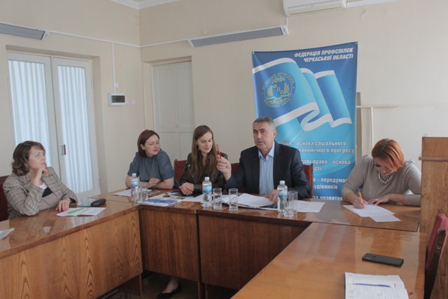 Майбутнє профспілок за молоддю 