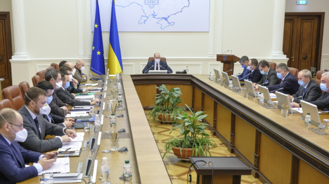Уряд ініціював антикризові заходи для соціального захисту громадян