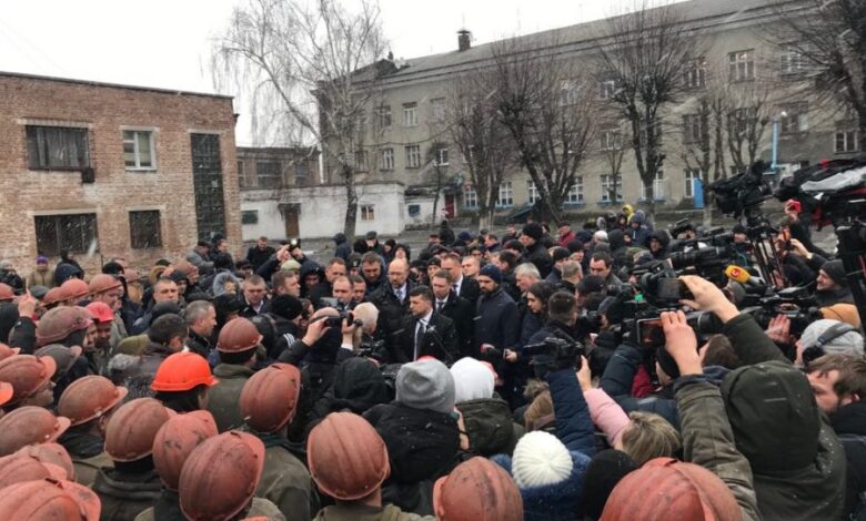Президент України Володимир Зеленський обіцяє шахтарям вирішити проблеми вугільної галузі 
