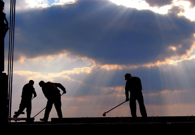 workers 951114 960 720